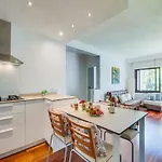 Apartment With Private Garden